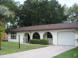 Building Photo - 51 Fischer Ln