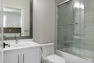 Building Photo - 16792 18B Av