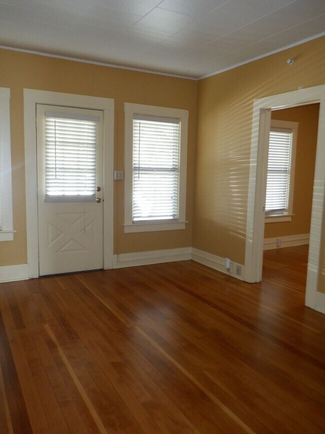 Foto del edificio - Historic Downtown Bend 1 Bed/1 Bath - NW G...
