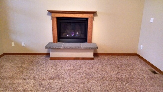 Foto del edificio - Post Falls Beauty