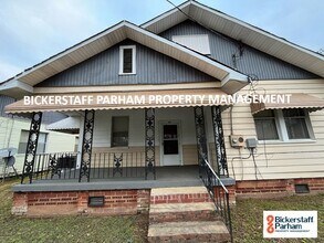 Building Photo - 21 Hemlock Dr