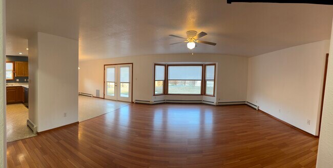 Foto del edificio - 1139 Laurel Ct