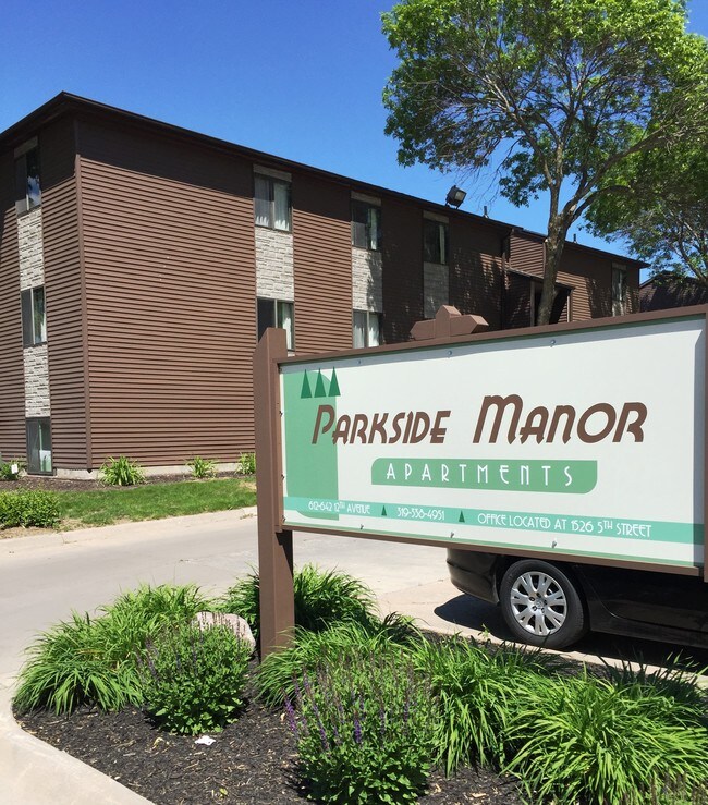 Parkside ManorFree Rent Apartments Coralville, IA