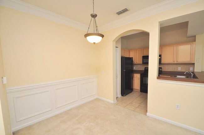 Foto del edificio - 12861 Madison Pointe Cir