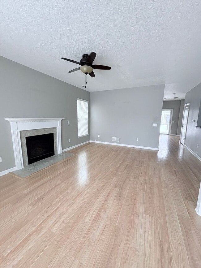 Building Photo - Charming 3 beds 2.5 bath in Blacklick!