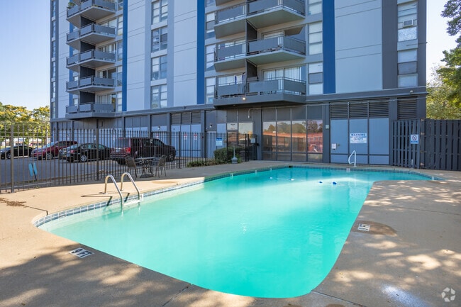 Pool - Helix at the District Apartments