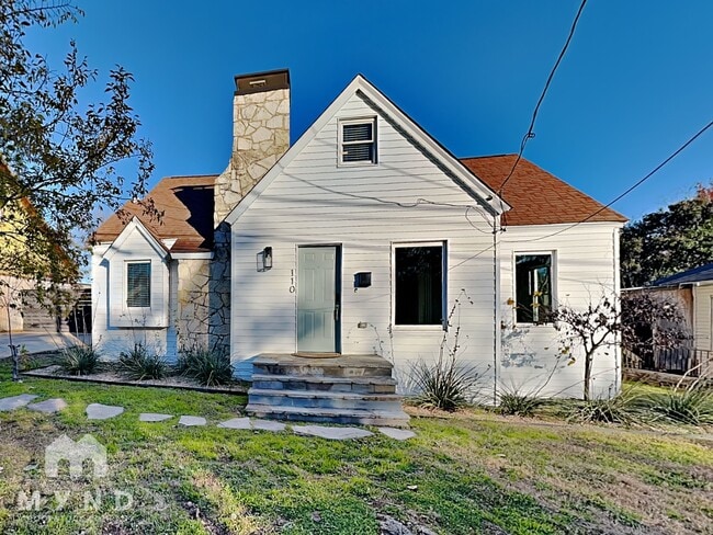 Building Photo - 110 N Ravinia Dr