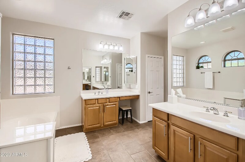 Foto principal - 8370 W Spur Dr