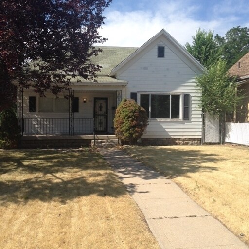 Primary Photo - 560 21st St