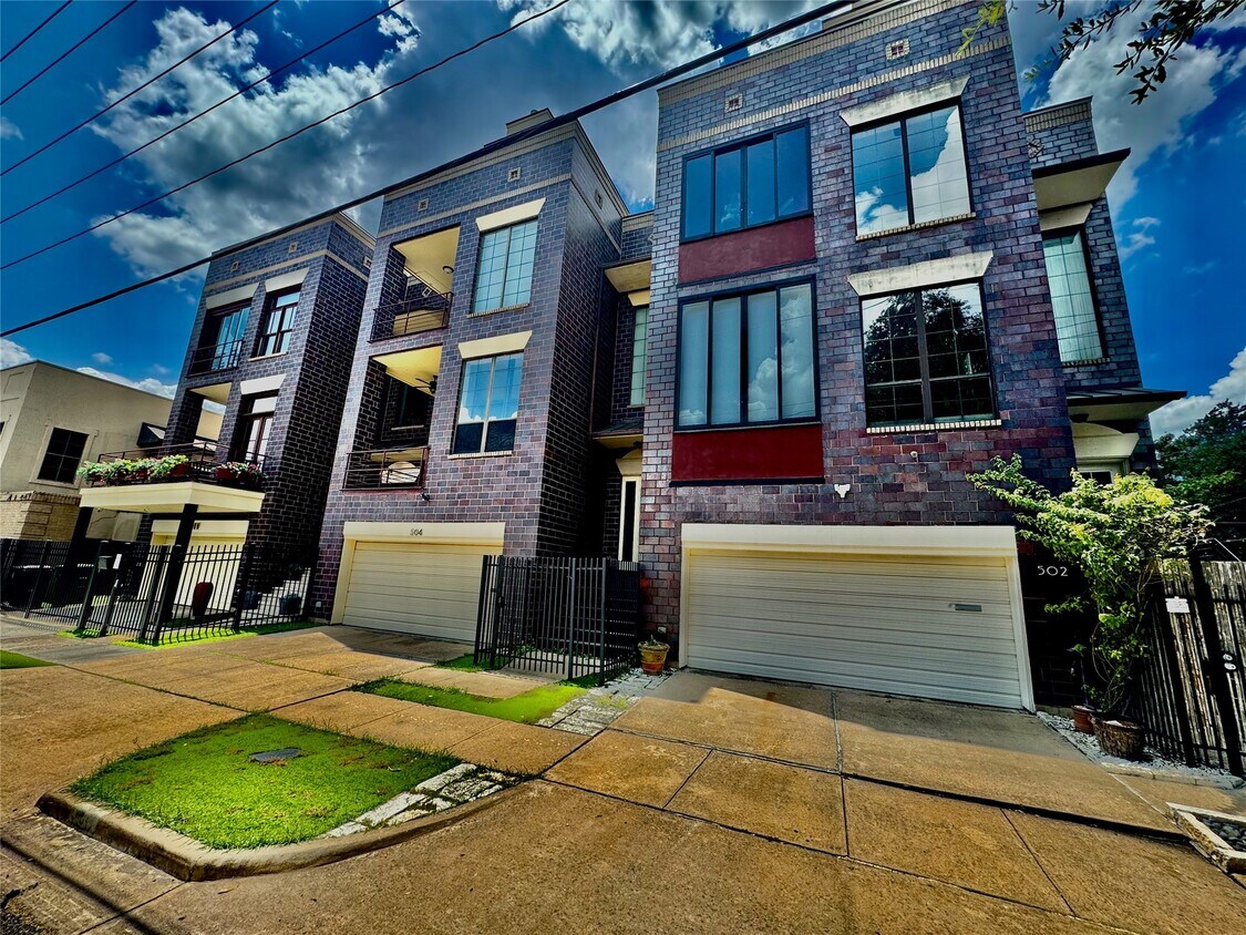 Foto principal - 504 Anita St
