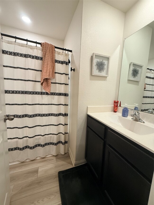 Foto del edificio - 8103 Vacek Meadows Loop