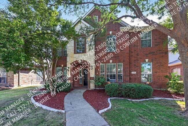 Foto del edificio - 12330 Red Hawk Dr