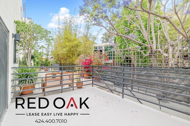Foto del edificio - 2500 Abbot Kinney Blvd