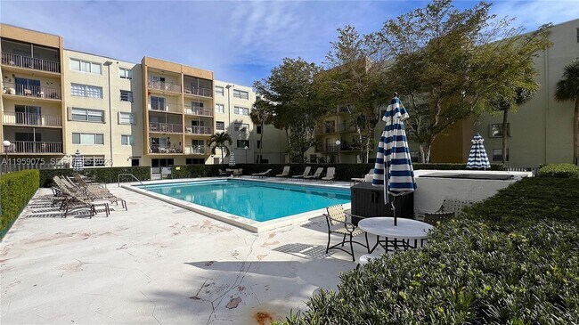 Foto del edificio - 14250 SW 62nd St