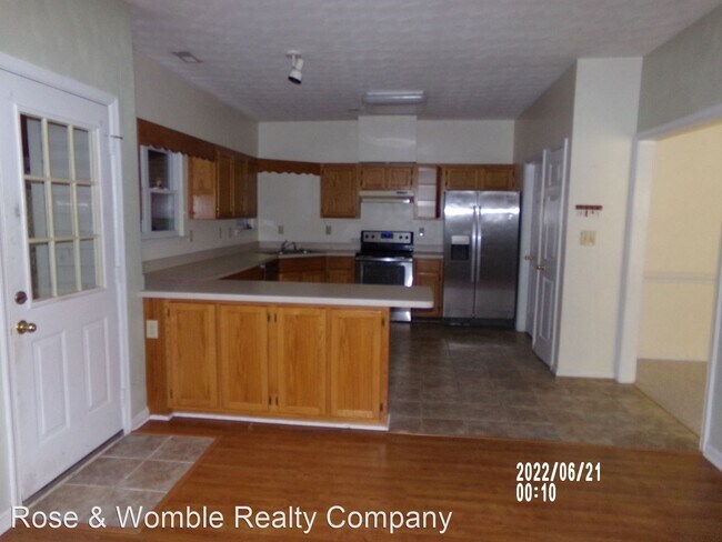Building Photo - 3 br, 2.5 bath House - 3624 Whitechapel Ar...