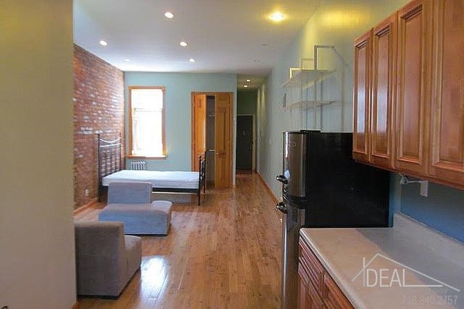Building Photo - 888 St Johns Pl