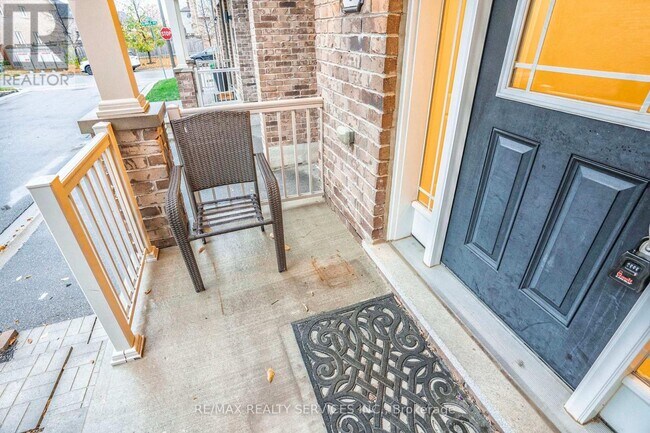 Building Photo - 6 Birchfield Cresent