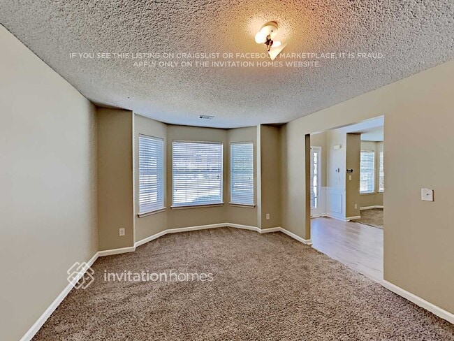 Building Photo - 1512 St George Pl