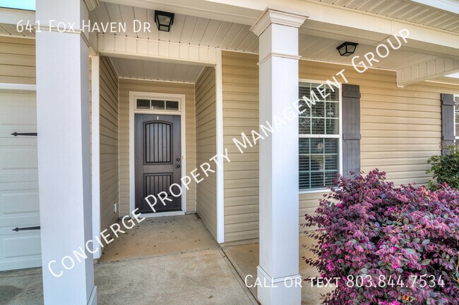 Foto del edificio - 641 Fox Haven Dr