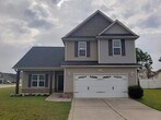 Foto principal - In Lexington Plantation w/Fenced Back Yard...