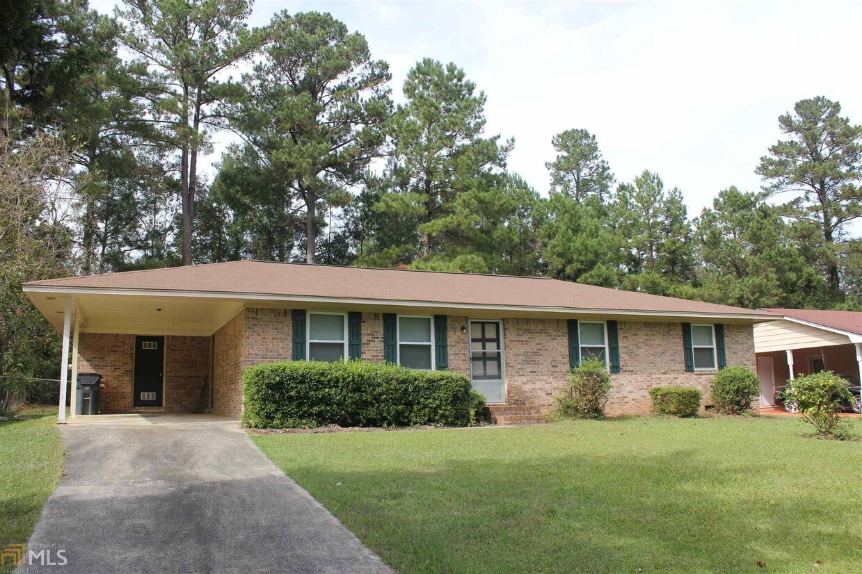 Primary Photo - 2420 River Ridge Rd NE