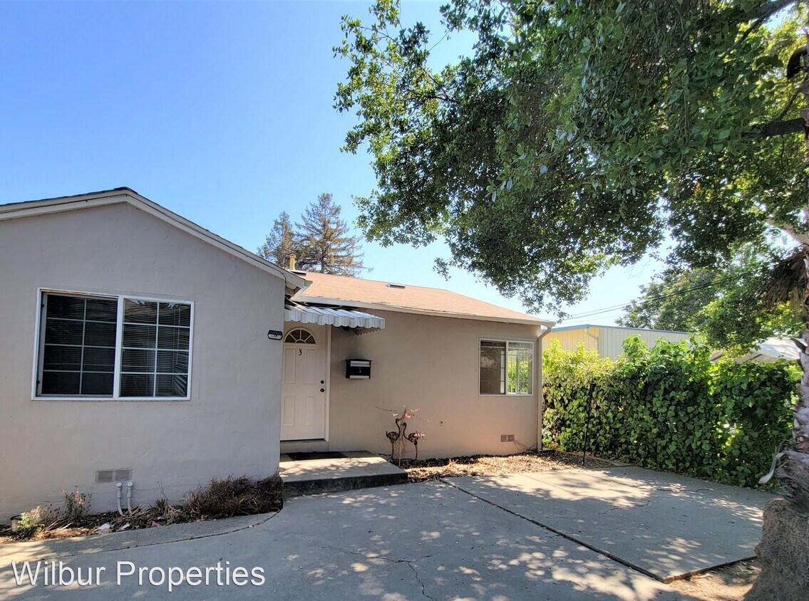 Foto principal - 1858 Latham St