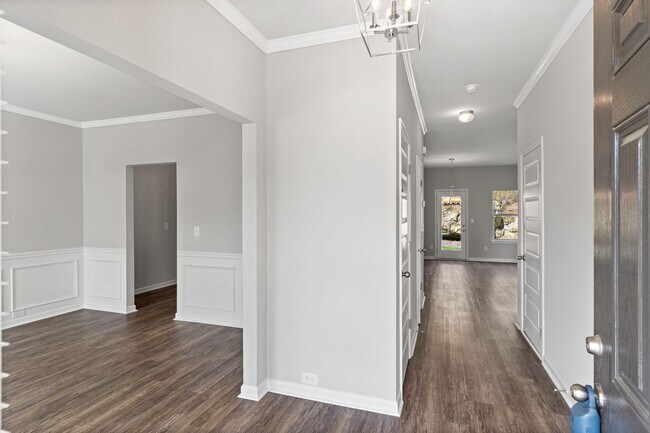 Foto del edificio - 4 Bedroom Single Family Home in Lithonia w...