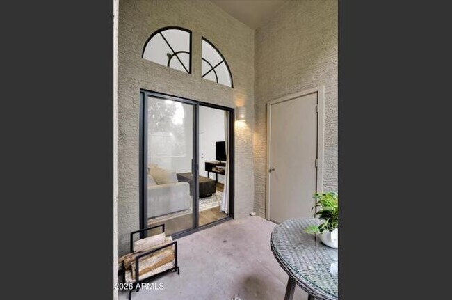 Foto del edificio - 9600 N 96th St
