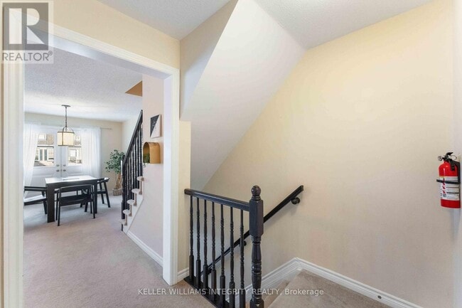 Building Photo - 319 Sweet Grass Circle