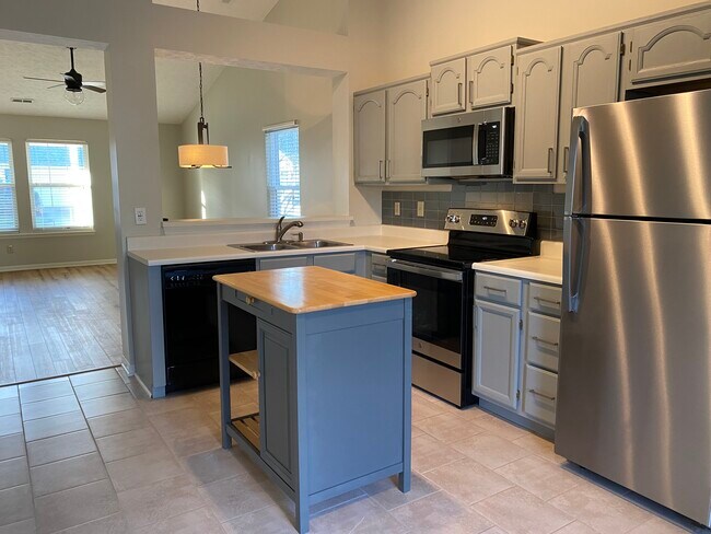 Building Photo - 11229 Spring Blossom Ln