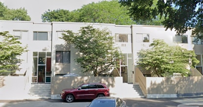 Building Photo - 39 Grove St