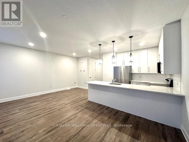 Building Photo - 175 Doan Dr