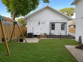 Building Photo - 6816 Sherman St