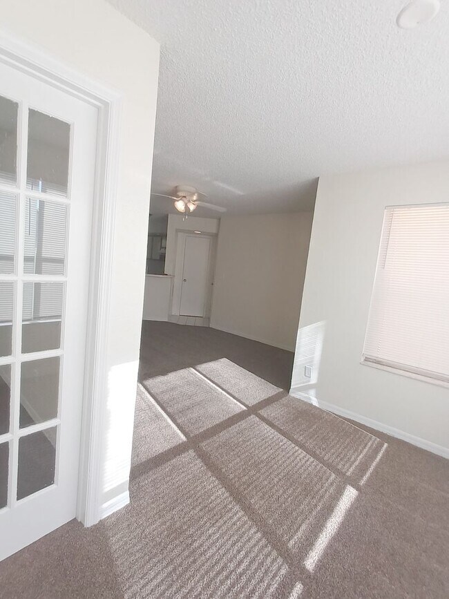 Foto del edificio - V1113