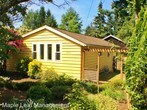 Foto principal - 10057 29th Ave NE