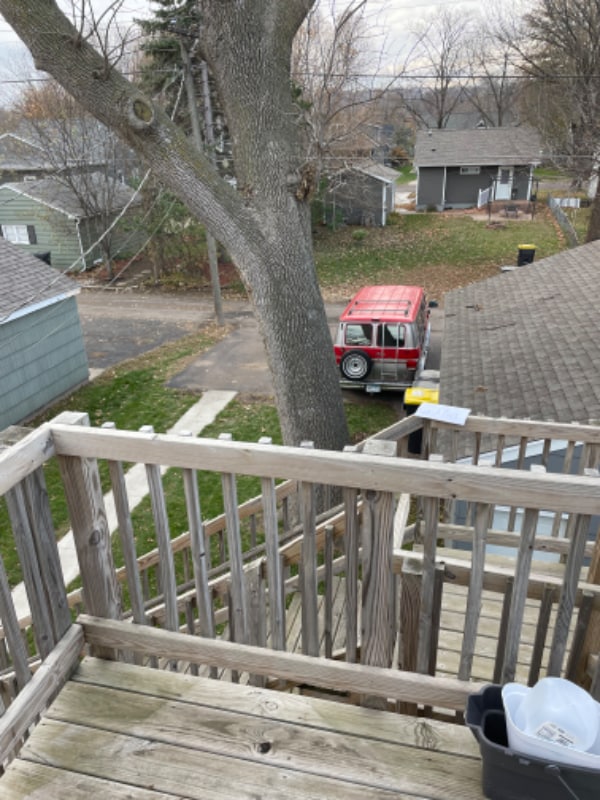 Building Photo - 837 Stewart St