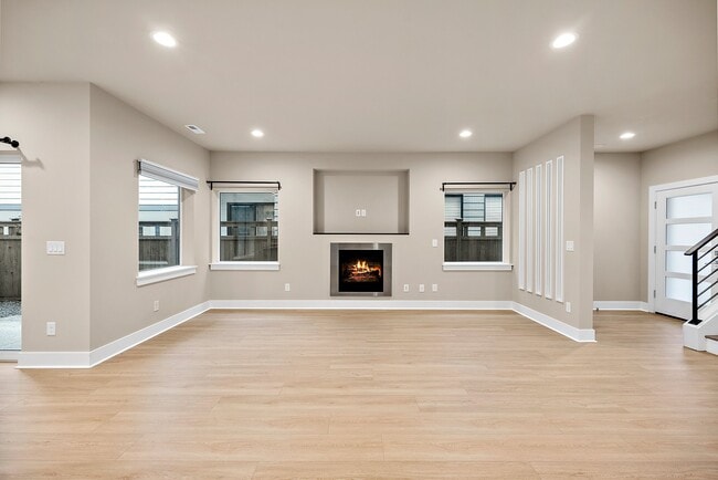Building Photo - 32843 Madrona Ave SE