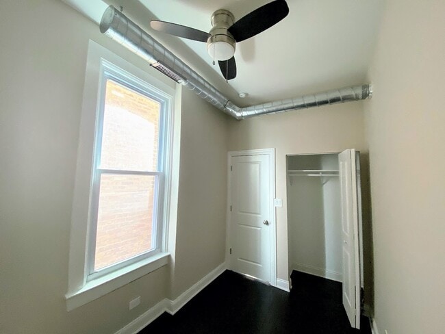 Foto del edificio - 1726 W 19th St