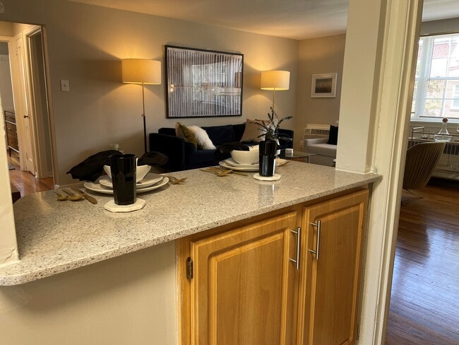 Building Photo - The Metropolitan Wynnewood