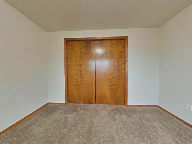 Foto del edificio - 2 Bedroom Apartment ~ Close to 9th Street