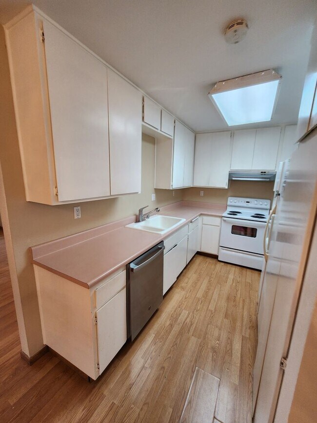 Foto del edificio - 3 Bed Condo in Rancho Bernardo