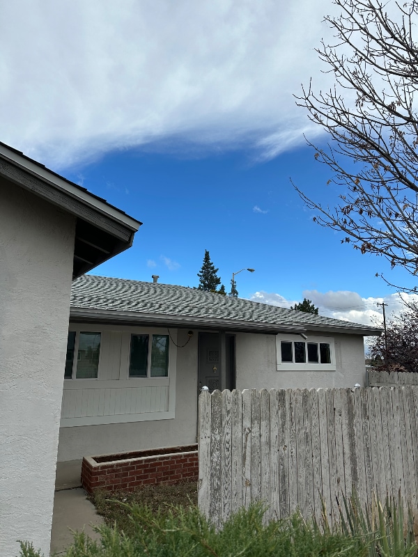 Foto del edificio - 2000 N Mesa Verde Ave