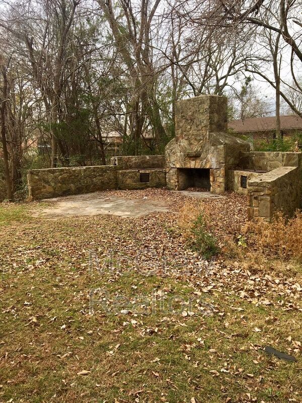 Building Photo - 2601 Arlington St