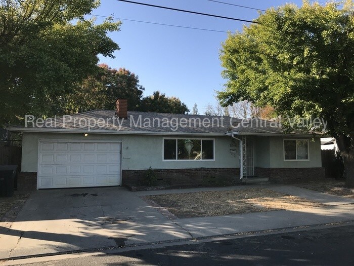 Foto principal - 1540 Goldenwood Dr
