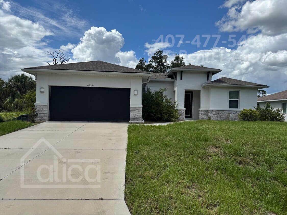 Building Photo - Coming Soon – Comfortable & Convenient 3-B...