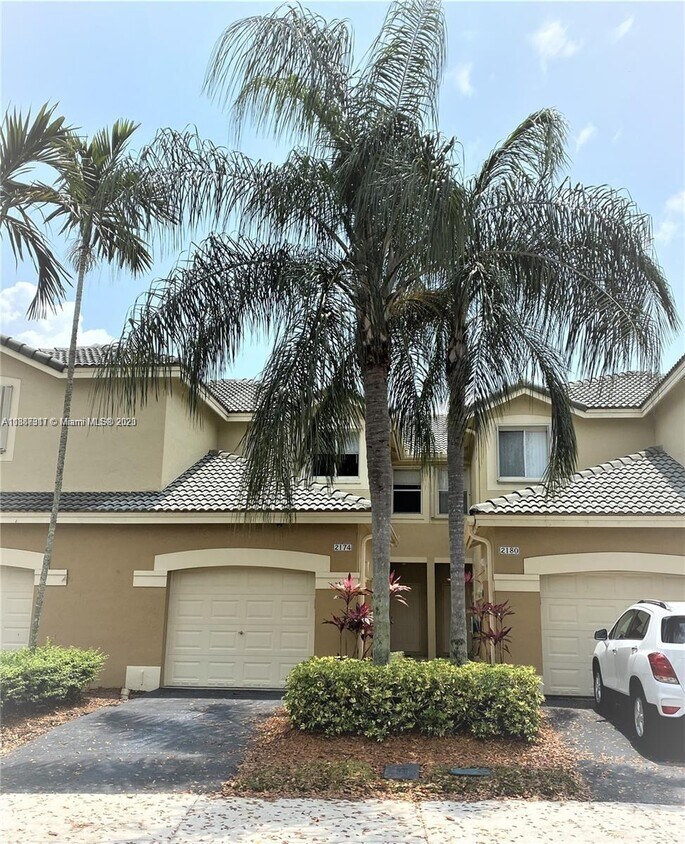 2174 Ensenada Terrace, Weston, FL 33327 Townhome Rentals in Weston FL