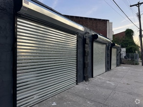 Building Photo - 4938 N Carlisle St