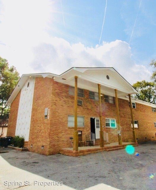 Building Photo - 3951 St Johns Ave