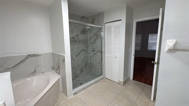 Foto del edificio - 13773 NW 22nd St