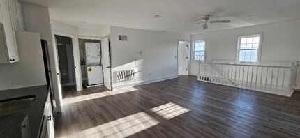 Building Photo - 19 N Trooper Rd